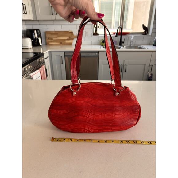 Abaco Paris Textured Oval Red Shoulder Bag - Picture 1 of 13